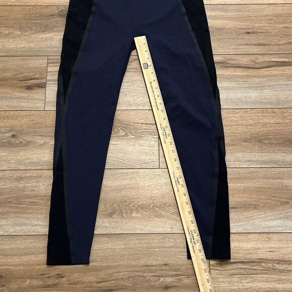 SPANX Every Wear Mesh Contour Active Leggings SZ Large 50082R Navy Black Stretch - Picture 5 of 13